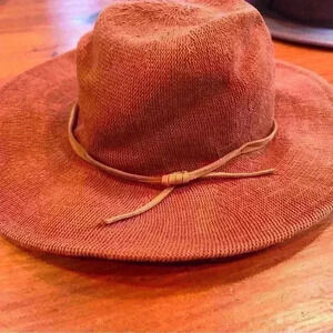 Wyeth Paper Straw Hat Floppy Rust Color Sun Summer Adult One Size